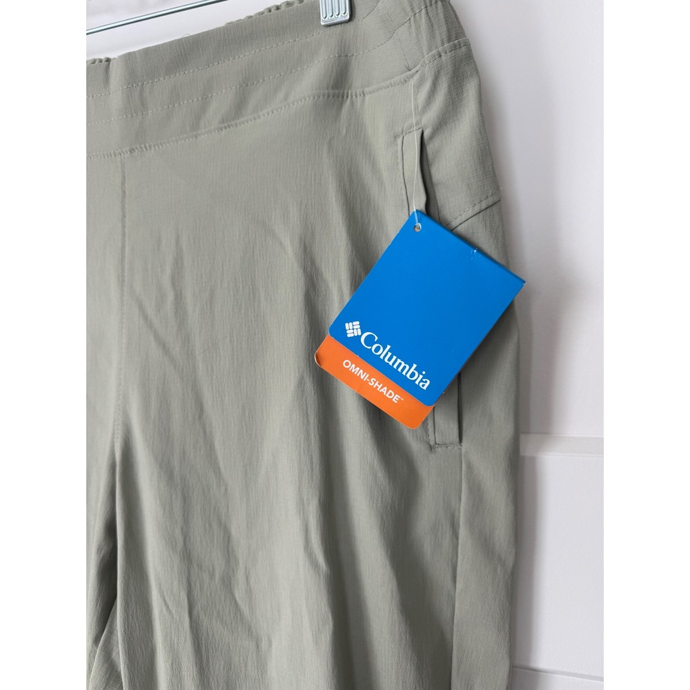 Columbia women's Omni-Shade Jogger Pants Sage Green Active Fit AK9228 Medium NWT - Picture 3 of 8